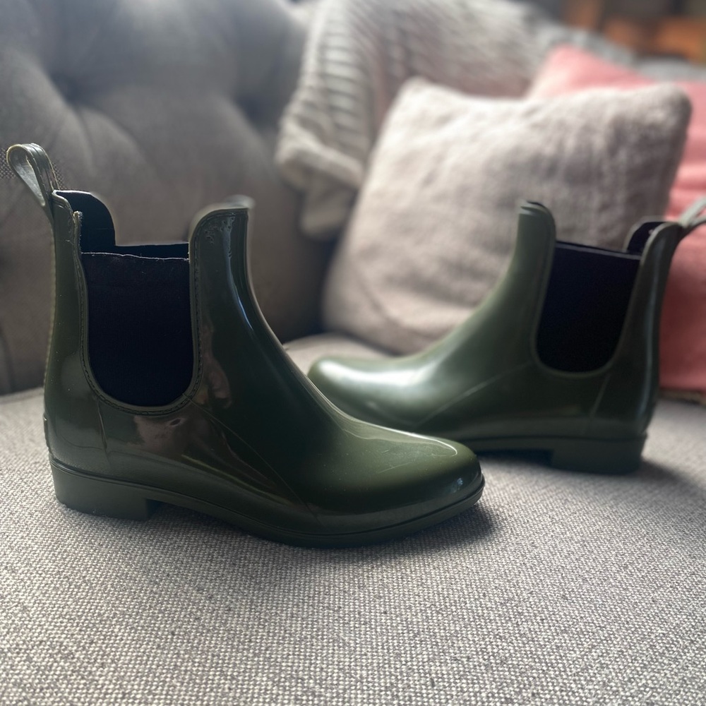 Olive green J. Crew rain boots